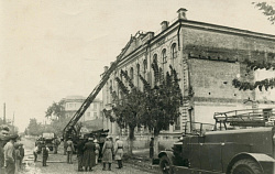 День рождения пожарной лестницы