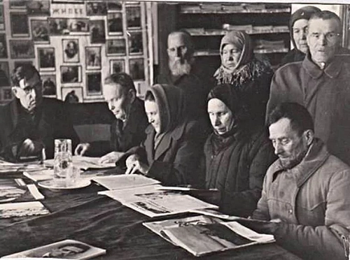 130 лет назад в Брянске вольно – пожарное общество открыло читальню 